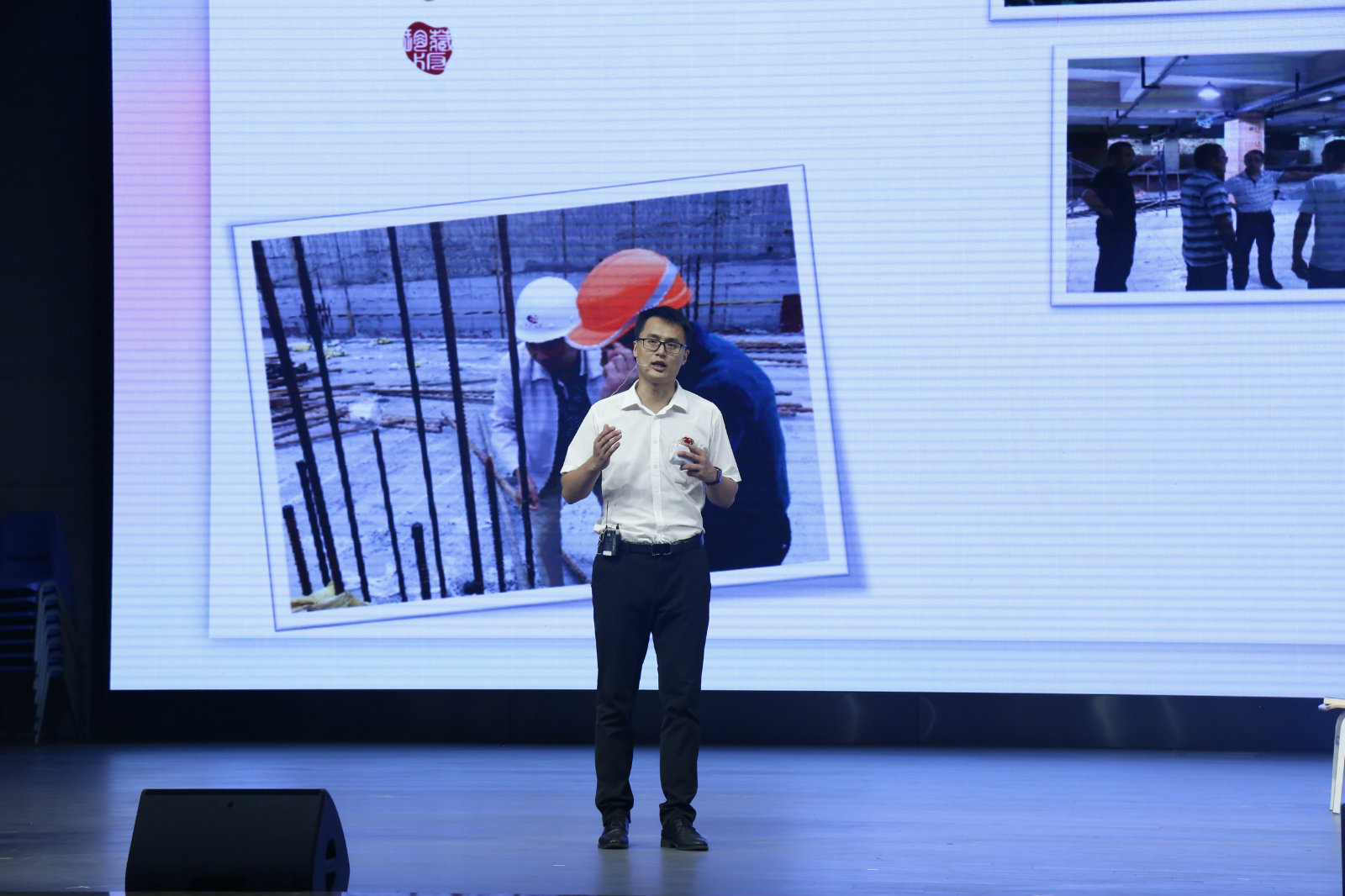 “庆祝新中国七十华诞，弘扬新时代尊师风尚” ——bw必威西汉姆联官网附属中学庆祝第35个教师节暨表彰大会隆重举行