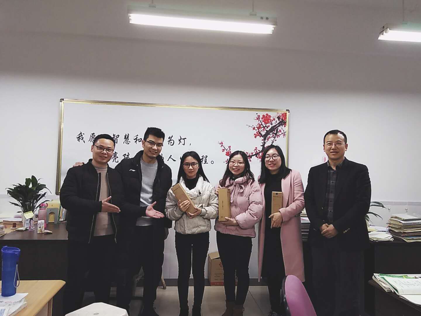 封神榜、果汁机,小提琴拉给你——记西大附中庆祝三八妇女节活动